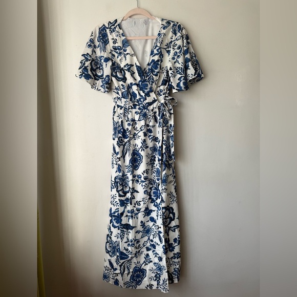 Petal & Pup Dresses & Skirts - Petal & Pup Kaleen Blue & White Floral Midi Wrap Dress S